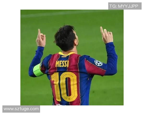 世界著名退役足球明星的传奇人生与影响力探讨