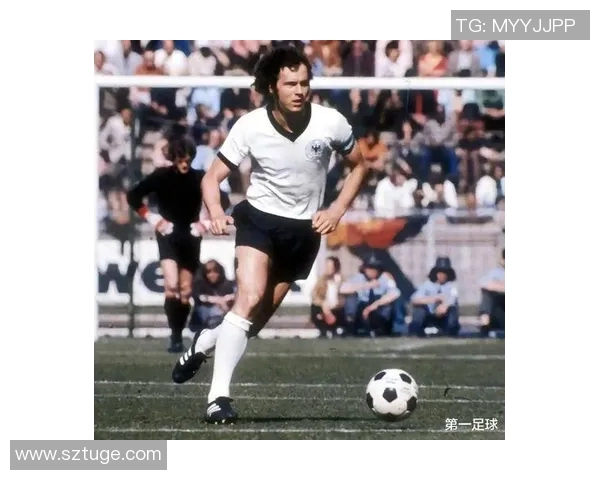 加拿大籍足球明星的辉煌历程与对世界足球的影响探讨 加拿大籍足球明星的辉煌历程与对世界足球的影响探讨