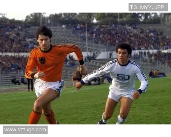 粤语中足球明星的独特称谓与文化解读探讨